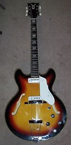 1966 Vox Super Lynx electric hollow body guitar sunburst with original hard case