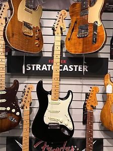 Fender "The Edge" American Stratocaster - Black w/ Maple Neck