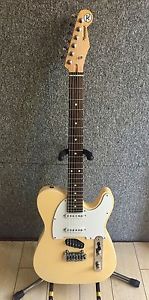 Reverend Pete Anderson Eastsider S (Powder Yellow)