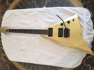 Fender 1985-1986 Katana, Made in Japan