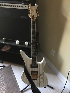 Schecter Guitar Research Synyster Gates Custom S Electric Guitar