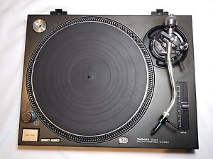 Technics SL-1210MK2 Black Turntable Dual Voltage Euro Plug 1200 mkii Nice!