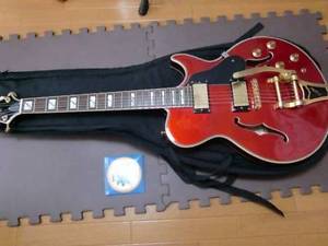 Greg Bennett Royale RL-4LTD Candy Apple Red Semi Acoustic Type E-Guitar