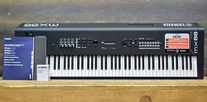 Yamaha Mx88 Music Synthesizer 88