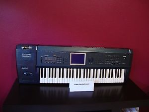 Korg Triton Extreme 61 /Garantia/ SAMPLES LATINOS