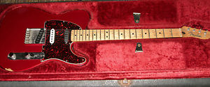 2003 CHERRY RED 3-PICKUP/MAPLE NECK MEXICAN FENDER TELECASTER W/ CASE
