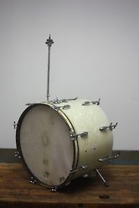 Vintage 1953 Gretsch Round Badge Progressive jazz white marine pearl bass drum