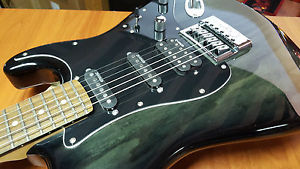 Guitare électrique VGS  ROADCRUISER Evertune  VST-110 SELECT