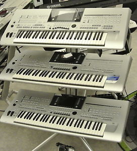 YAMAHA Tyros 4 TOP Keyboard in gutem Zustand vom Fachhandel ohne Risiko KS2015