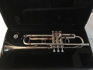 Yamaha YTR 4335G Silver Plated Trumpet