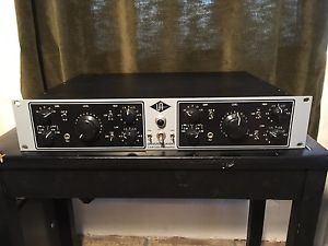Universal Audio 2-610 Dual Channel Tube Preamplifier Preamp Mic/Instrument Pre