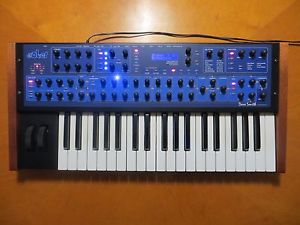 Dave Smith Instruments DSI Mono Evolver Keyboard Synthesizer