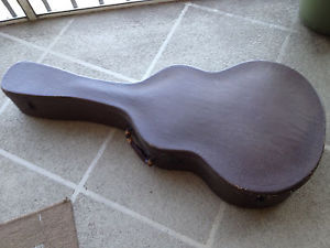 1940's Lifton Acoustic Guitar Case - Vintage
