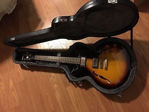 Epiphone Dot Sunburst Deluxe Electric Guitar