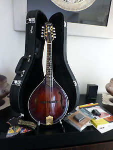 Kentucky KM-505 Mandolin