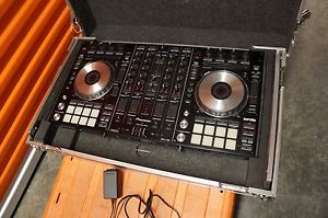 Pioneer DDJ-SX Digital DJ Controller W/ Case and Power Supply