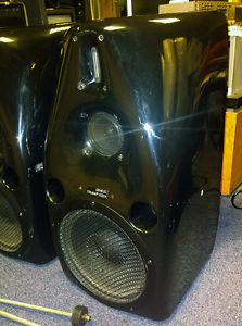 Genelec 1022A TRIAMP 3-way Active Recording Studio Mastering Monitors / Speakers