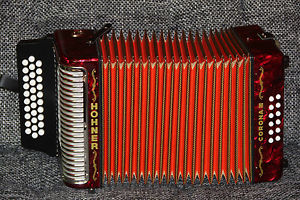 Knopfakkoedeon Akkordeon Hohner Corona III accordion acordeón