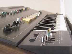 Works Vintage Yamaha CS-50 Synthesizer Keyboard Analog Filter Synth 10 15 50 80