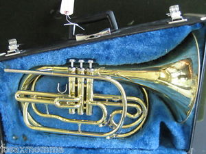 GOOD YAMAHA YHR302M MARCHING FRENCH HORN IN Bb with CASE & MOUTHPIECE
