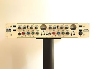 TL Audio Ivory 5021 Dual Valve Compressor