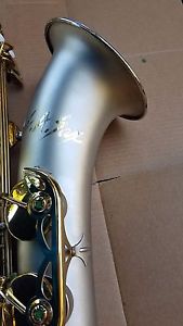 LA Sax excellent condition