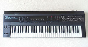 Roland D50 Vintage Synthesizer Synth D-50 Linear Digital Keyboard + manuals