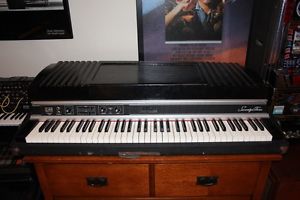 Vintage Fender Rhodes Seventy Three 73 Piano Suitcase Model