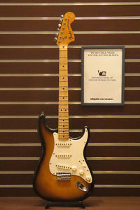 Fender: Electric Guitar 1973 Stratocaster Hard Tail USED
