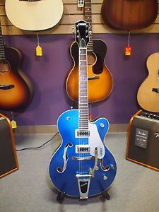 Demo! Gretsch 5420T Hollow Body in Fairlane Blue with Tweed Case!