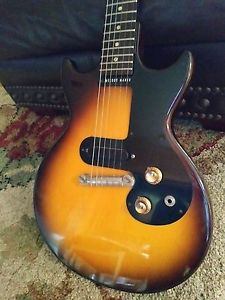 REDUCED PRICE! LOW SHIP! Gibson 60's Melody Maker. SUPER CLEAN!!