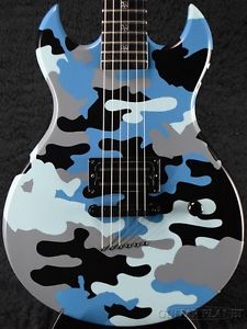 Washburn WI69S1 Scott Ian Signature -Urban Camo- 2005 Used  w/ Hard case
