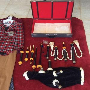 RG-Hardie Co. Bagpipe-with-Hard-Case, Kilts, and Brooch