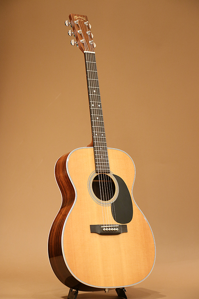 MARTIN OOO-28 2010 Acoustic-Guitar
