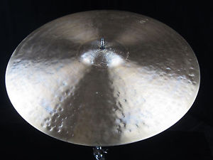 ISTANBUL AGOP 30TH ANNIVERARY 24'' RIDE  (video demo)