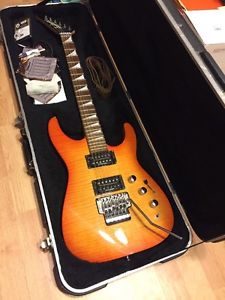 JACKSON USA BURNT ORANGE BURST GUITAR W/HARDSHELL CASE