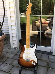 Fender Artist Signature Eric Johnson Stratocaster, 2-Tone Sunburst