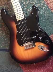 Previously Owned- 2016 Fender Deluxe Stratocaster 2 Tone w/ Upgrades