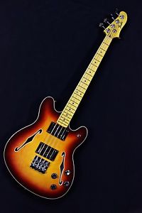 Fender Special Edition Starcaster Electric Bass - Aged Cherry Sunburst