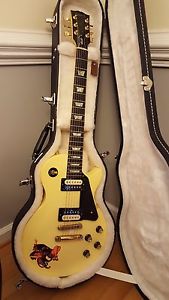 Gibson Les Paul Studio w/Duncans and HSC. 93'