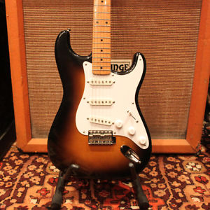 Vintage 1983 JV Fender Squier 2-Tone Sunburst 57 Reissue RI Stratocaster Japan