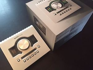 universal audio apollo twin + Over $5000 In Uad2 Plug Ins - Thunderbolt