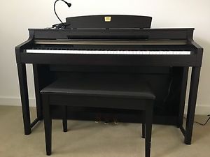 Yamaha Clavinova CLP370 ePiano