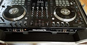 Numark NS7II Digital DJ Controller