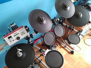 Batería Electrónica Yamaha DTXPRESS IV