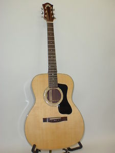 Guild GAD Series F-130R Orchestra Acoustic Guitar with Case