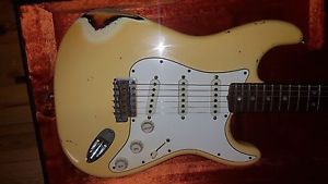 Fender Stratocaster 1965 John Cruz Masterbuilt Vintage White over Sunburst