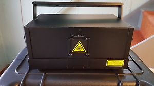 6000 mw RGB laser 40 k IDLA only with pell case. ships worldwide