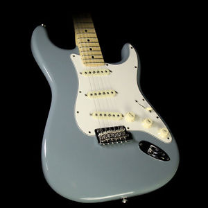 Fender American Pro Stratocaster Electric Guitar Sonic Gray