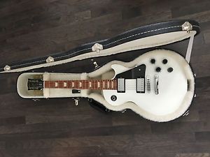 BRAND NEW Gibson Les Paul Studio 2016 Traditional - Alpine White